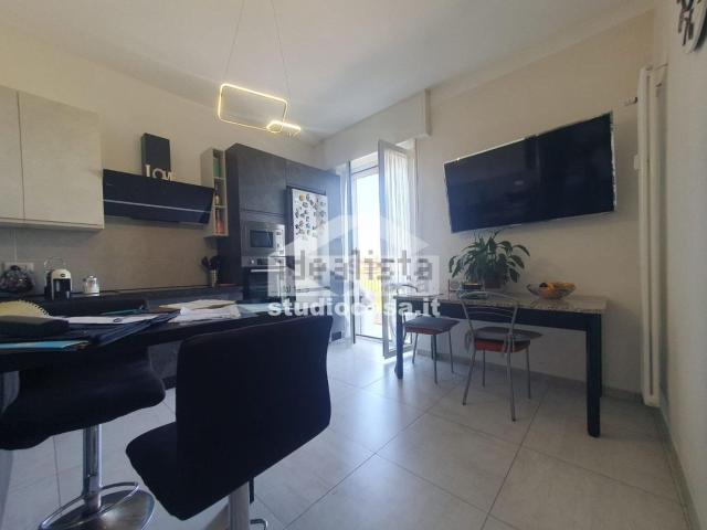 Appartamento in vendita a Landriano, Lombardia