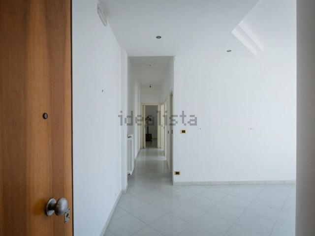 Appartamento in vendita a Puglia, Barletta-andria-trani