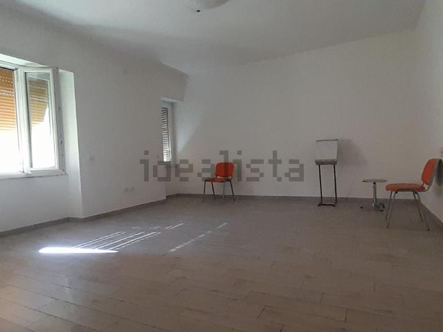 Appartamento in vendita a Eboli, Campania