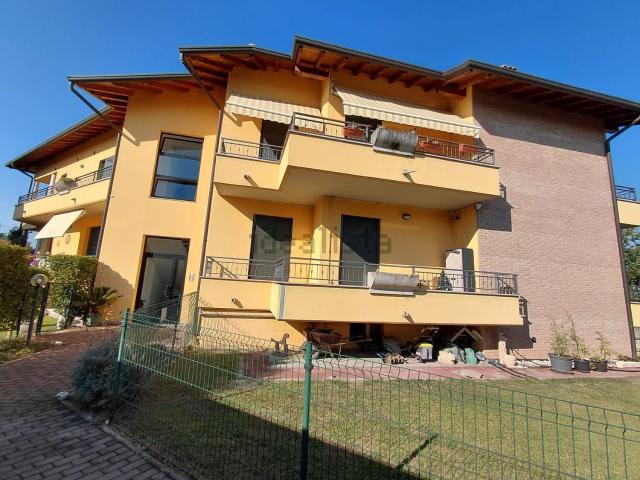 Appartamento in vendita a Solbiello, Solbiate Olona