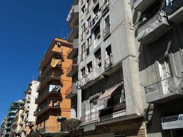 Appartamento in vendita a Taranto
