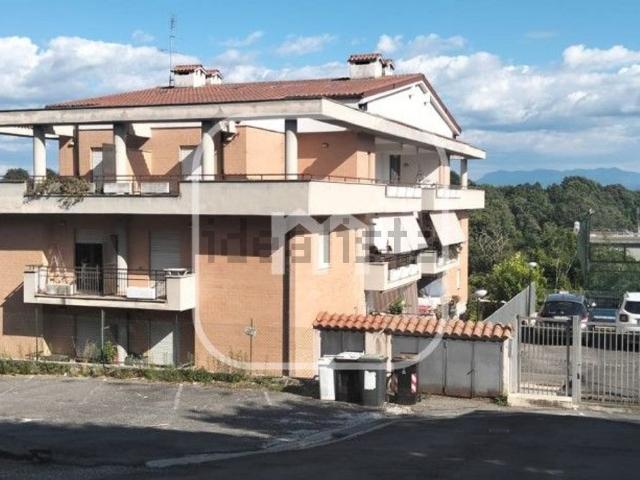 Appartamento in vendita a Roma Capitale, Lazio
