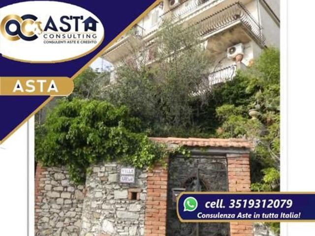 Appartamento in vendita a Taormina, Sicilia