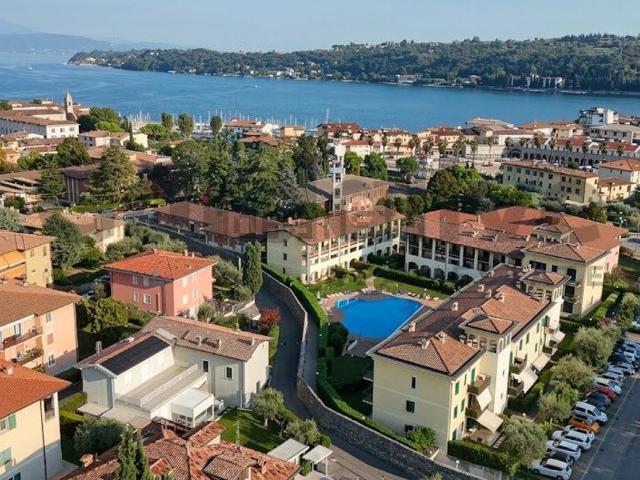 Appartamento in vendita a Villa di Salò, Salò