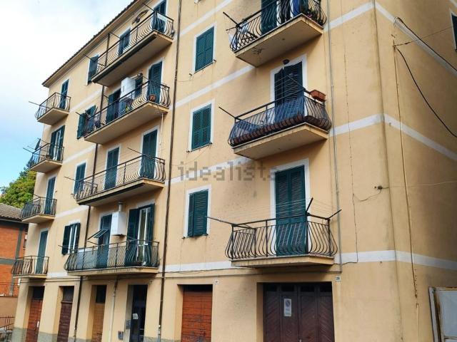 Appartamento in vendita a Tolfa, Roma Capitale