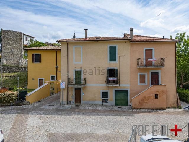 Appartamento in vendita a Configni, Lazio