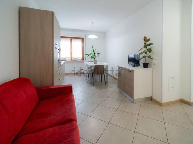 Appartamento in vendita a Mare, Marche