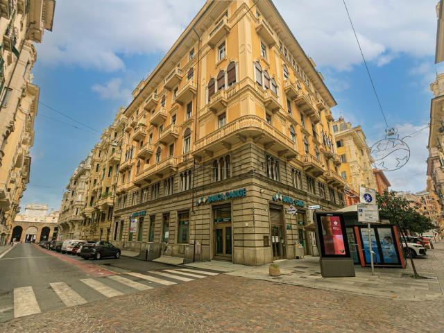 Appartamento in vendita a Centro Est, Serra Riccò