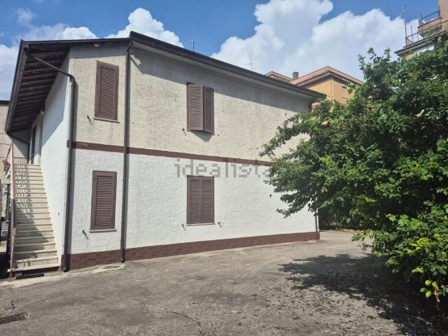 Appartamento in vendita a Frosinone, Lazio