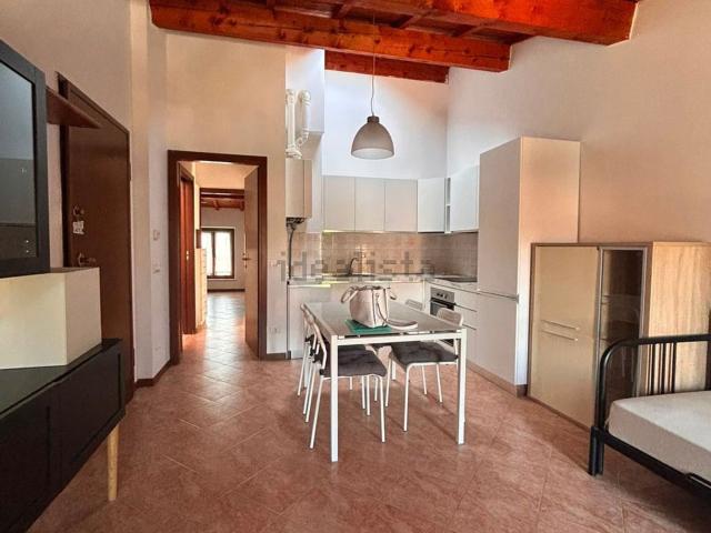 Appartamento in vendita a Peschiera Del Garda, Veneto