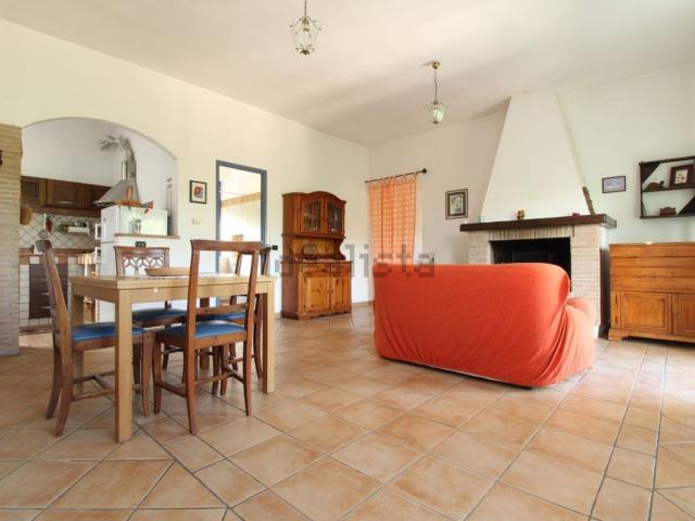 Appartamento in vendita a Castelnuovo Di Farfa, Lazio