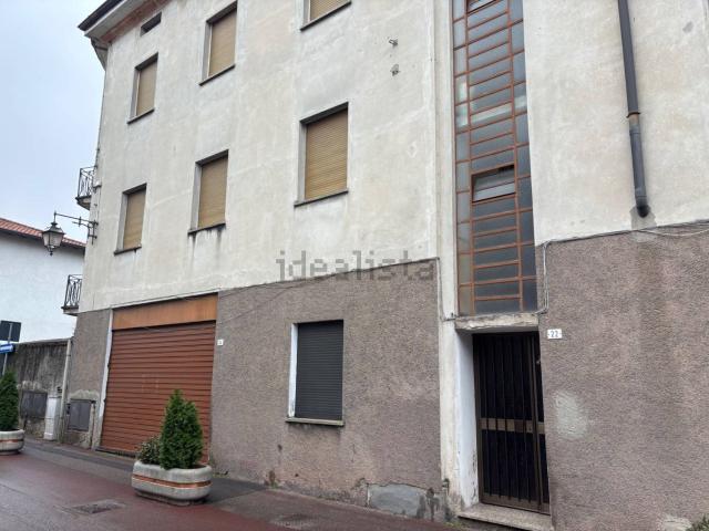 Appartamento in vendita a Sirone, Lecco