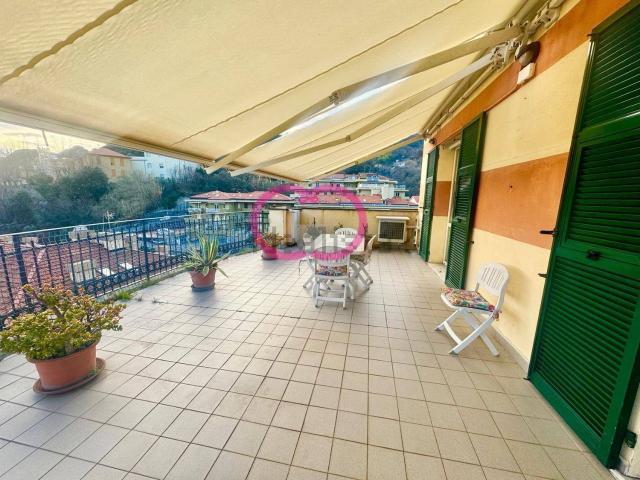 Appartamento in vendita a Parasio, Varazze