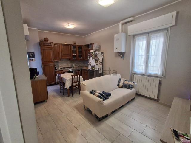 Appartamento in vendita a C. Gavazzola, Stradella