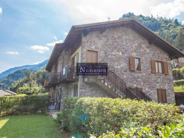 Appartamento in vendita a Gromo, Lombardia