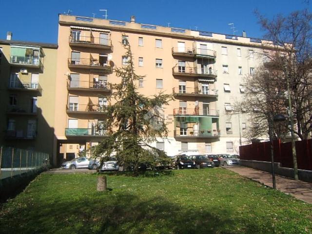 Appartamento in vendita a Zona Sud, Brescia
