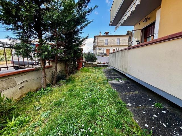 Appartamento in vendita a Bucine, Toscana