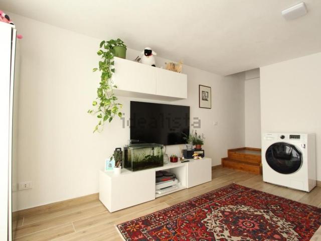 Appartamento in vendita a Nord-Est, Brenzone
