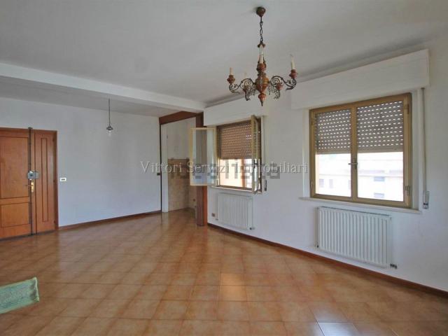 Appartamento in vendita a Chiusi Città, Toscana