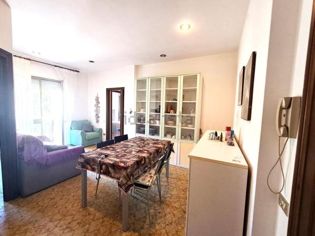 Appartamento in vendita a Marina di Massa, Marina Di Massa