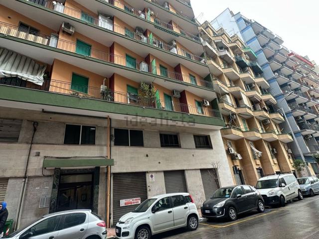 Appartamento in vendita a Taranto