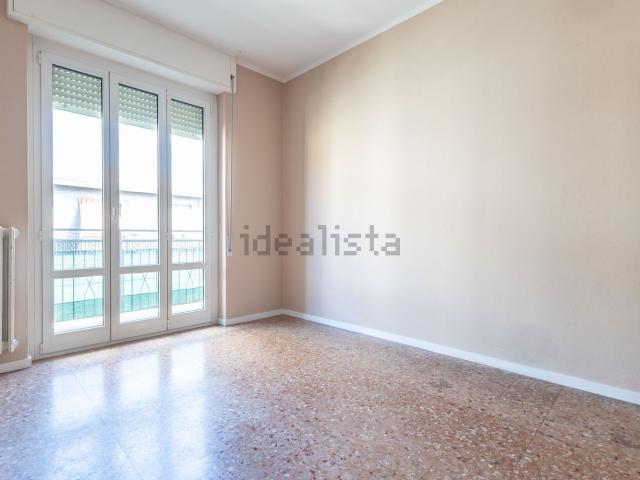 Appartamento in vendita a Lainate, Milano