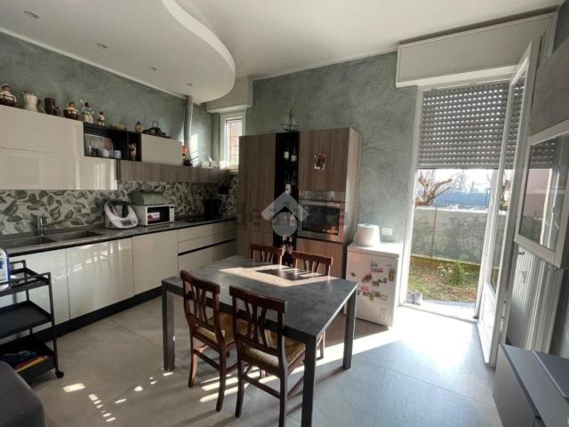 Appartamento in vendita a Sant'Albino, Monza