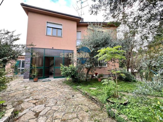 Appartamento in vendita a Ranica, Bergamo