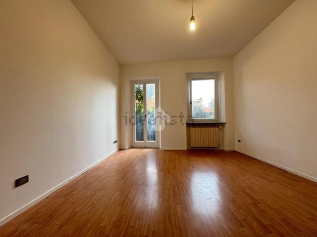 Appartamento in vendita a Galliate, Novara