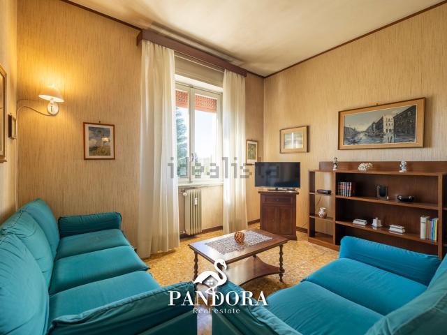 Appartamento in vendita a Gallarate, Lombardia