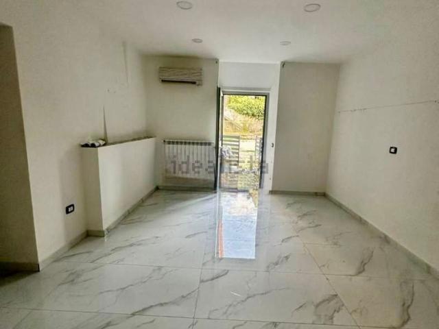 Appartamento in vendita a Borgo San Lorenzo, Aversa