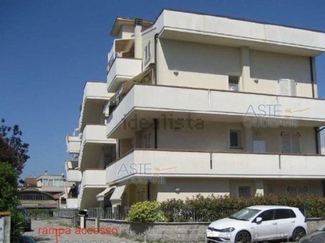 Appartamento in vendita a Monsummano Terme