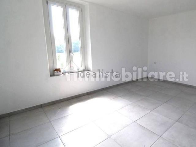 Appartamento in vendita a Puginate, Bregnano