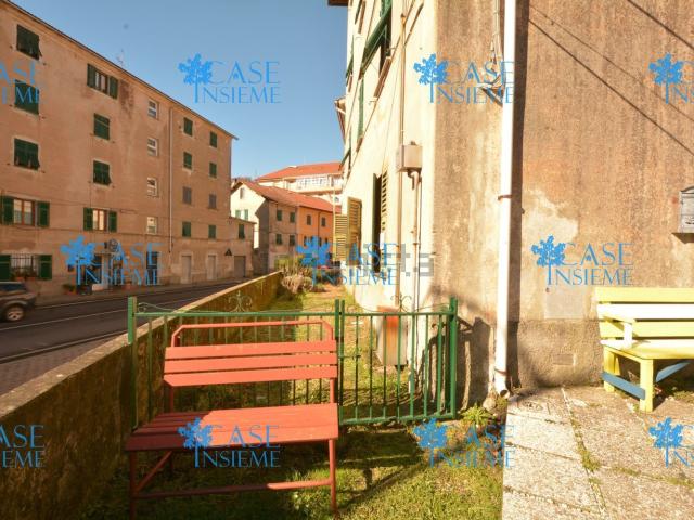 Appartamento in vendita a Masone, Genova