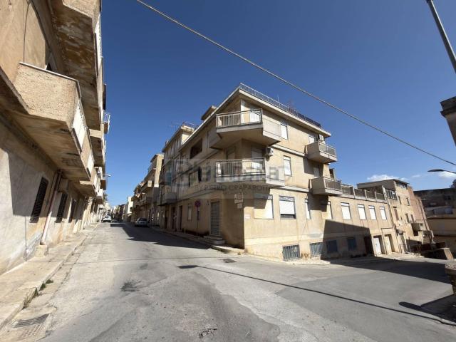 Appartamento in vendita a Quartiere San Giovanni, Castelvetrano