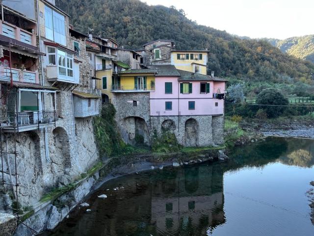 Appartamento in vendita a Isolabona, Liguria