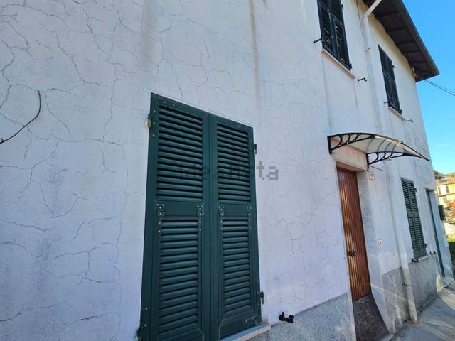 Appartamento in vendita a Brugnato, Liguria