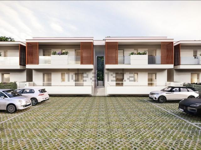 Appartamento in vendita a Montignoso, Toscana