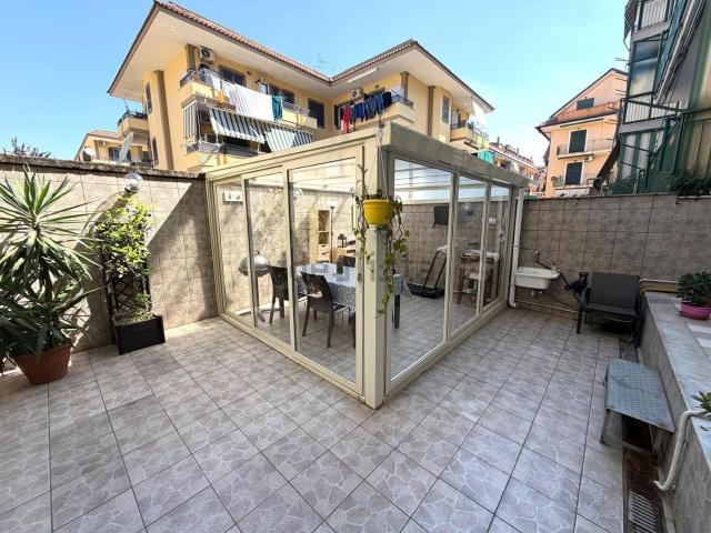 Appartamento in vendita a Giugliano In Campania, Campania