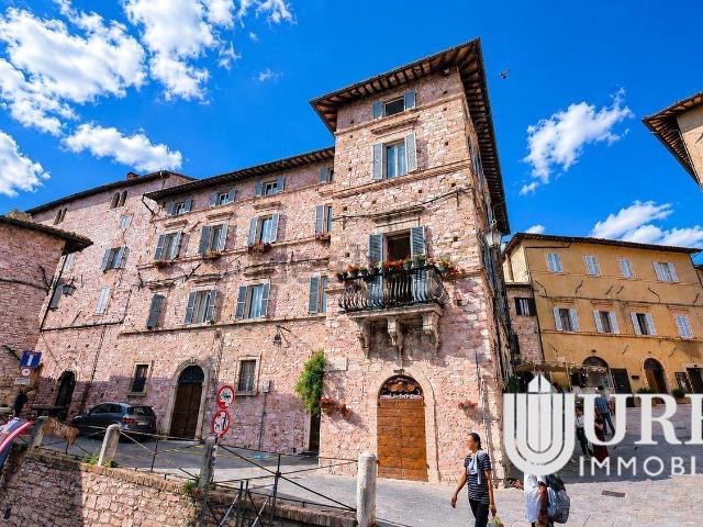 Appartamento in vendita a Assisi, Umbria