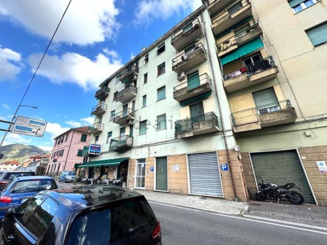 Appartamento in vendita a Val Polcevera, Serra Riccò