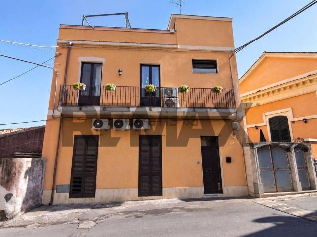 Appartamento in vendita a Acireale, Sicilia
