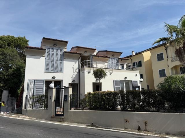 Appartamento in vendita a Loano, Savona