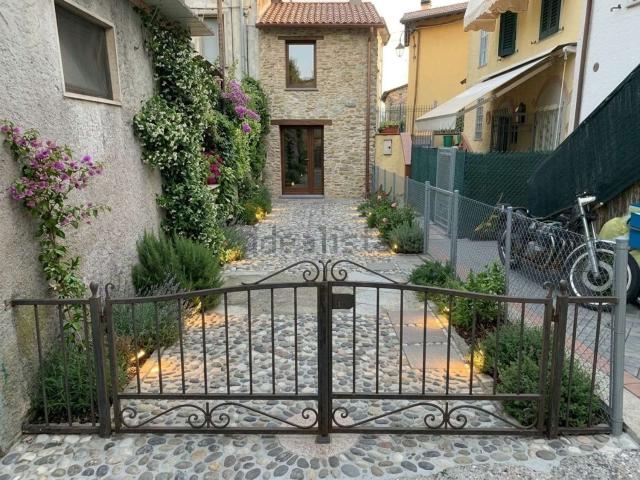 Appartamento in vendita a Capanne, Montignoso