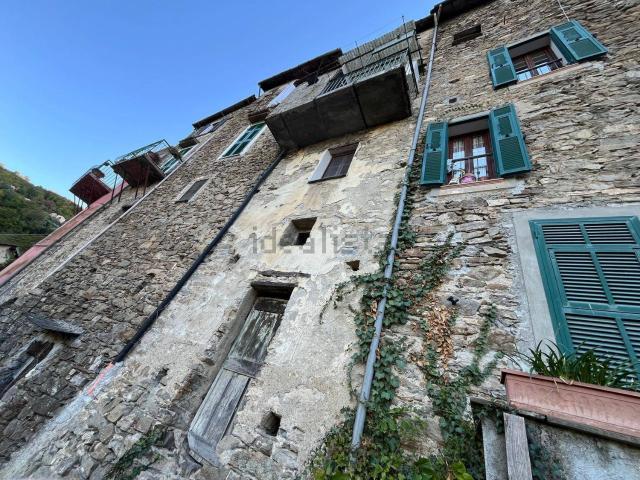 Appartamento in vendita a Castel Vittorio, Liguria