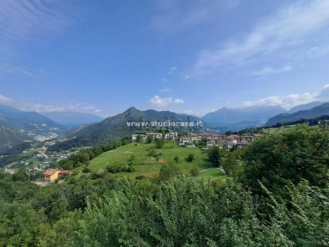 Appartamento in vendita a Comunità Montana della Valle Brembana, Zogno