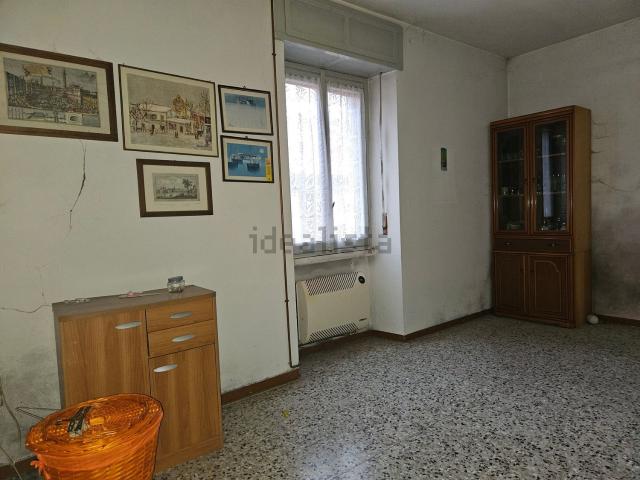 Appartamento in vendita a Brenna, Lombardia