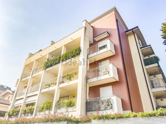 Appartamento in vendita a Lissone, Lombardia