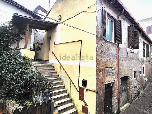 Appartamento in vendita a Faleria, Viterbo