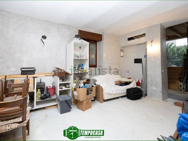 Appartamento in vendita a Bellusco, Lombardia